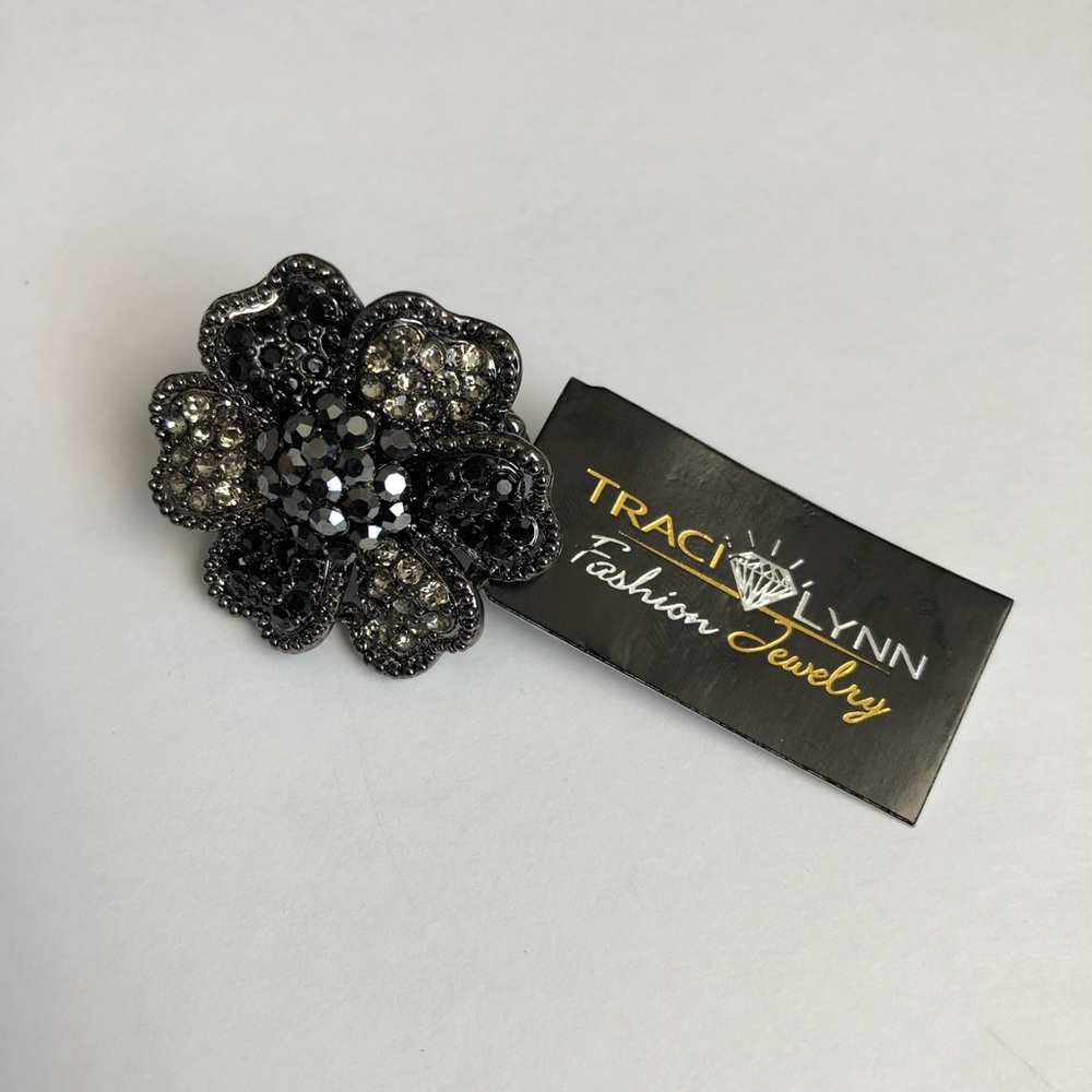 Traci Lynn Wild Flower Hematite Stretch Ring